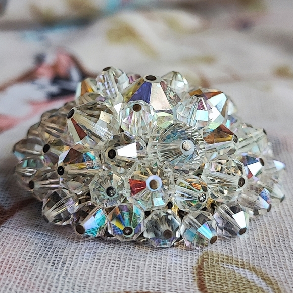 Clear Aurora Borealis Crystal Huge Silver Tone Vintage Brooch Excellent Shape - Picture 3 of 9